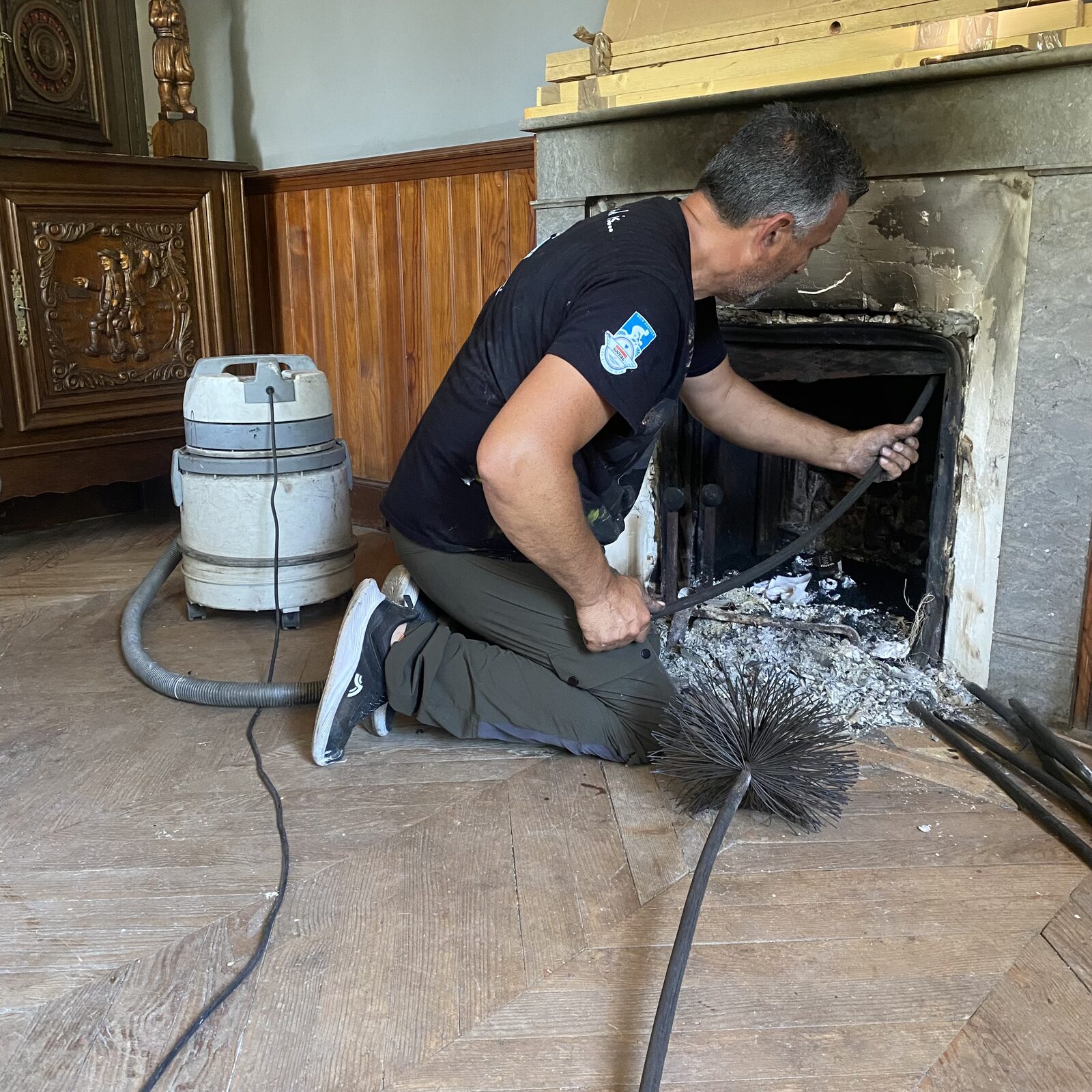 Ramonage de cheminée au hérisson à Saint-Gaudens